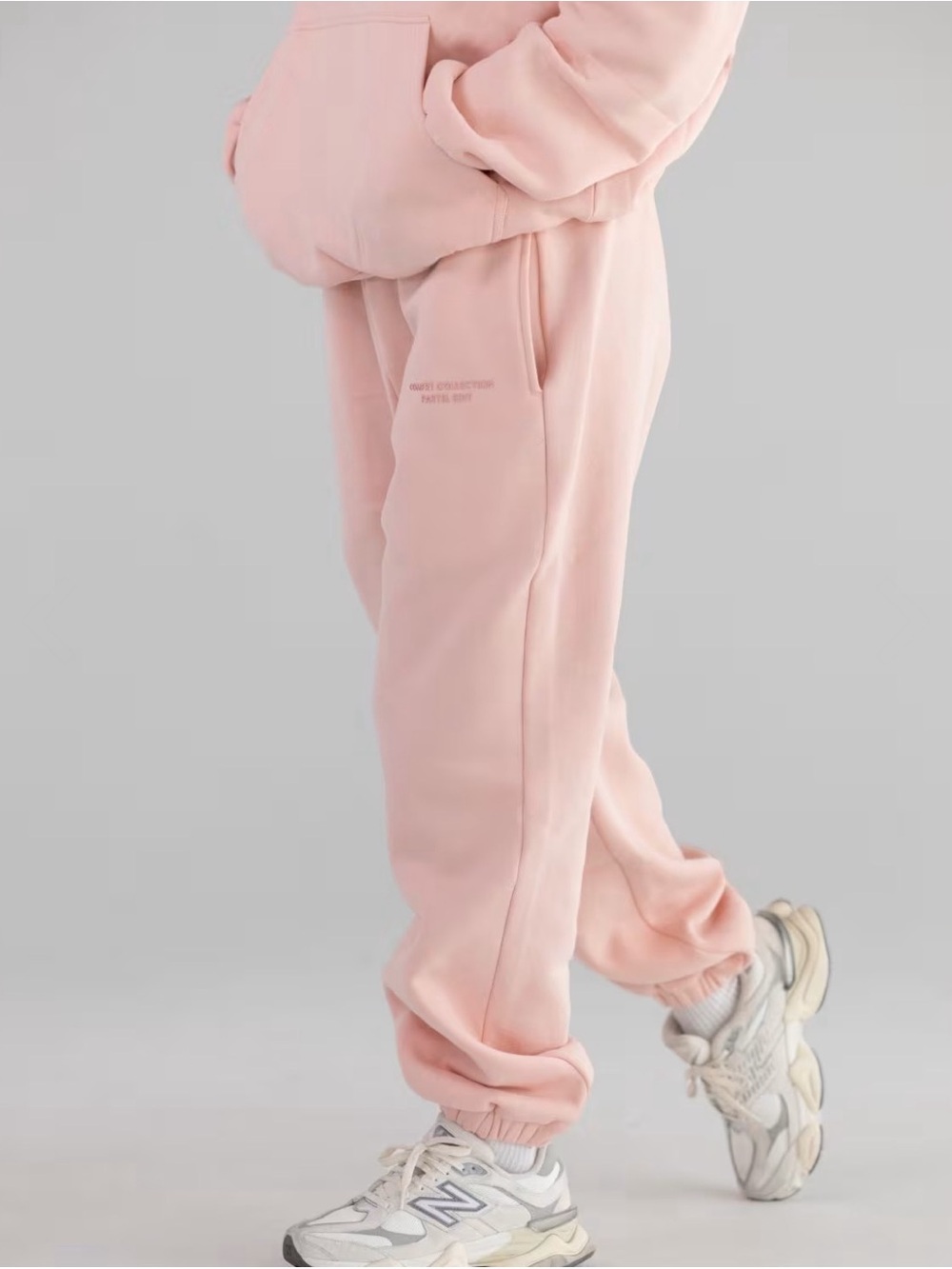Women’s Comfrt Signature Sweatpants Joggers Pastel Edit Comfy Cozy Pants Size L